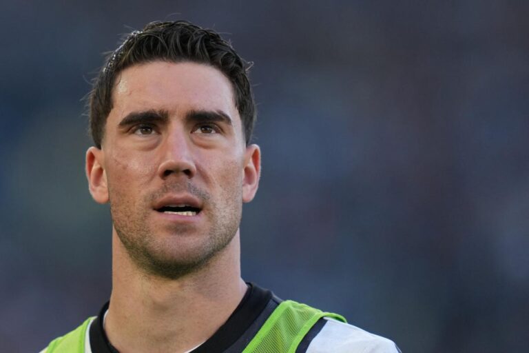 Dusan Vlahovic out