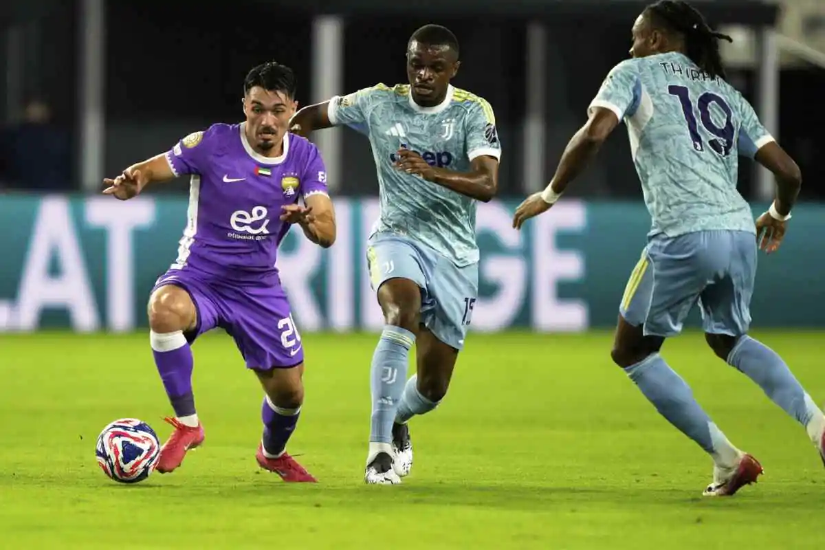 Kalulu e Kolo Muani contro l'Al Ain