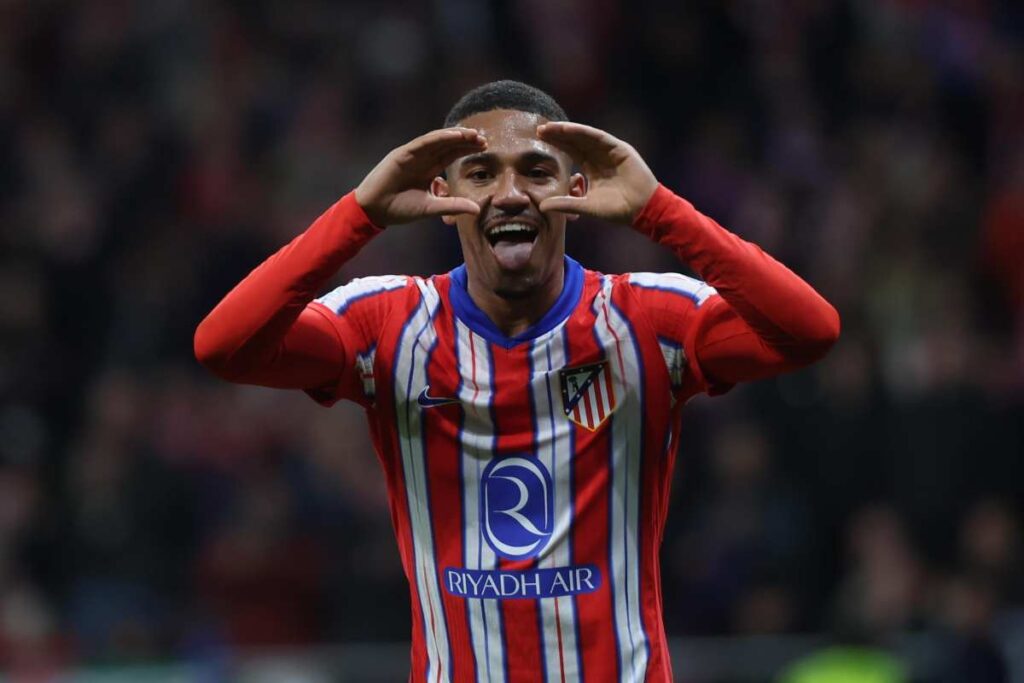 Samuel Lino esulta dopo un gol