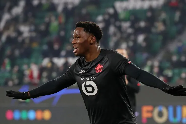 Jonathan David esulta