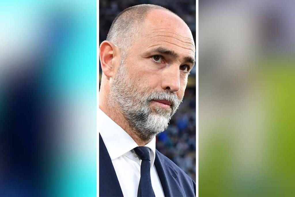 Tudor immortalato mentre osserva da bordo campo