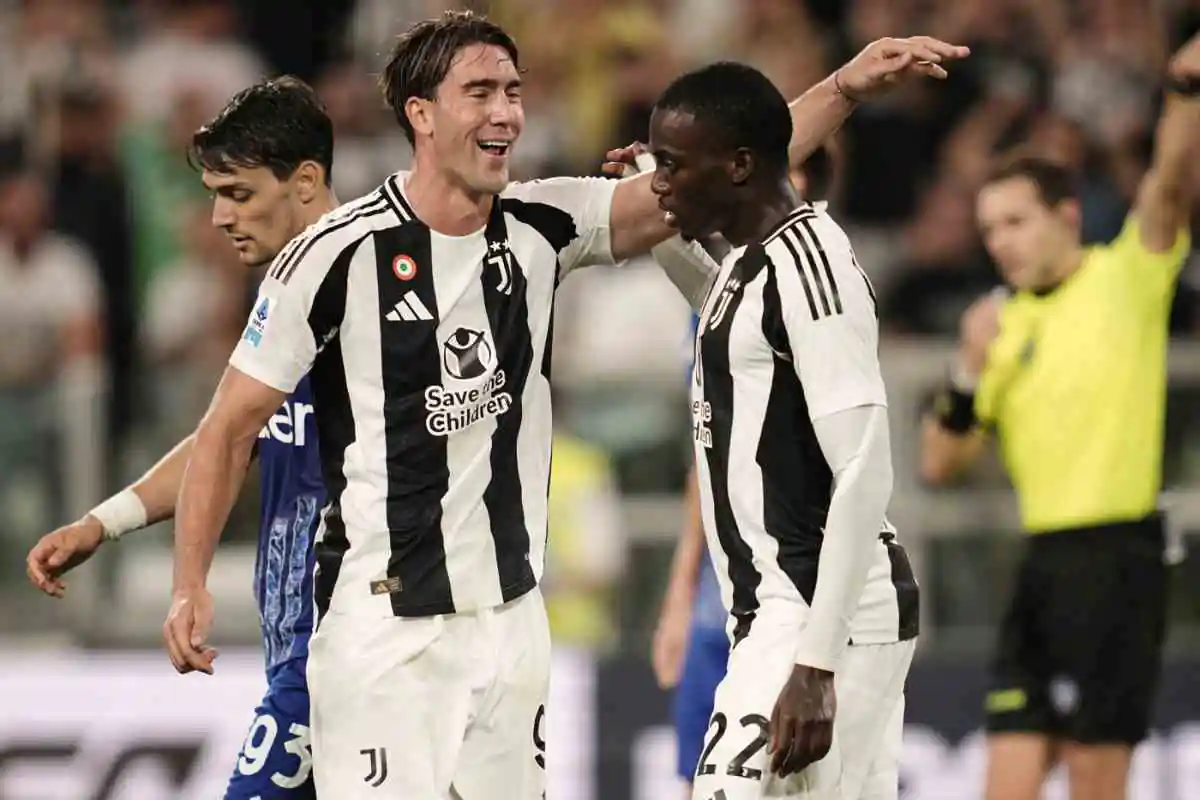 Weah e Vlahovic esultano