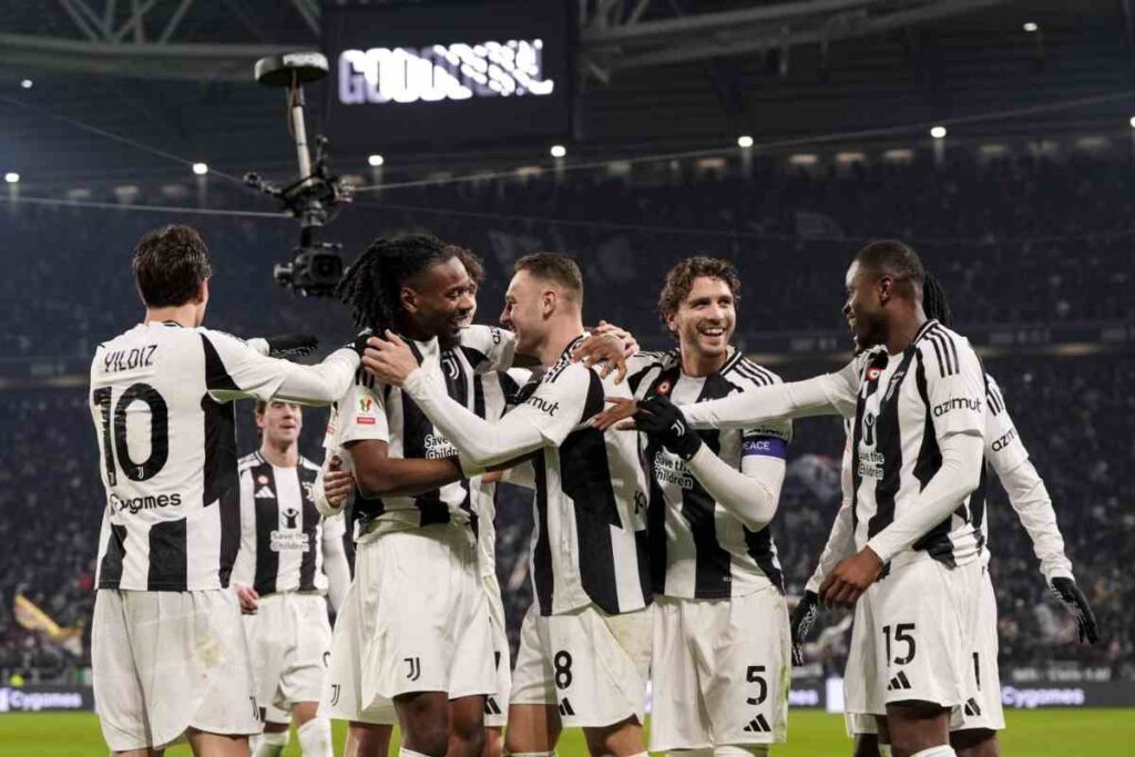 La Juventus esulta dopo un gol all'Allianz Stadium