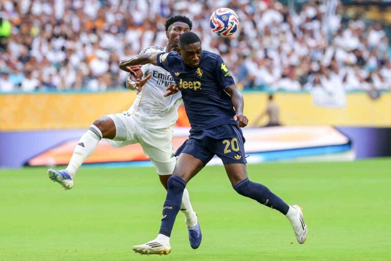 Kolo Muani in azione