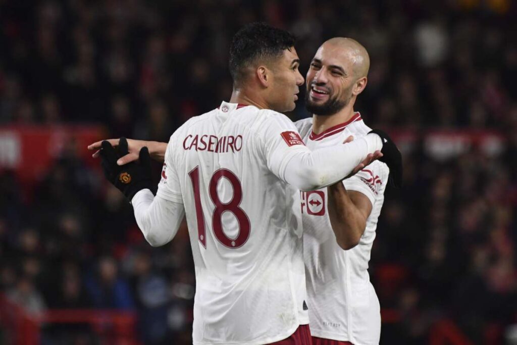 Amrabat e Casemiro