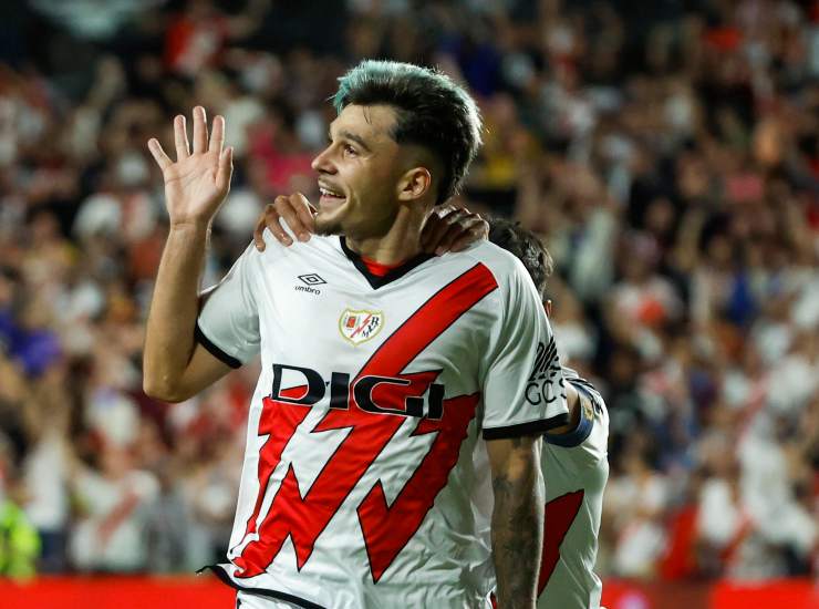 Ratiu esulta dopo una rete