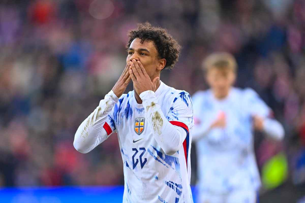 Bobb con la maglia della Norvegia