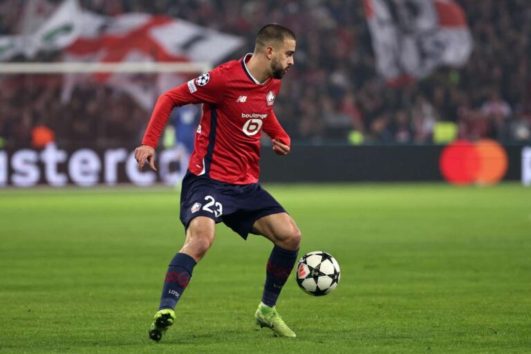 Edon Zhegrova in azione con il Lille