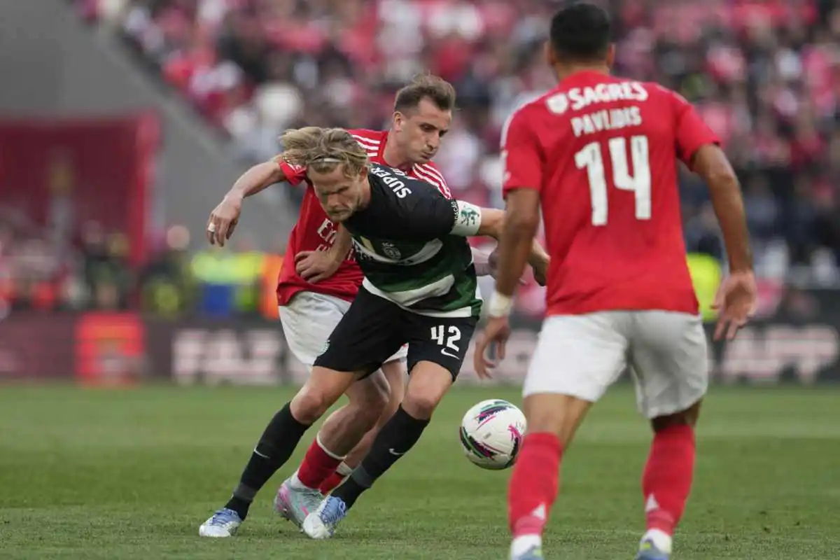 Hjulmand con la maglia dello Sporting