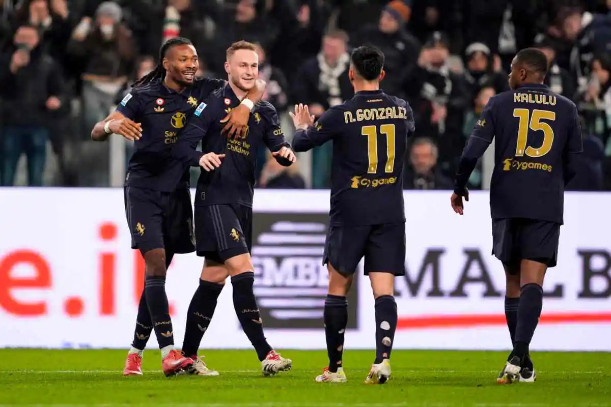 La Juventus esulta dopo un gol