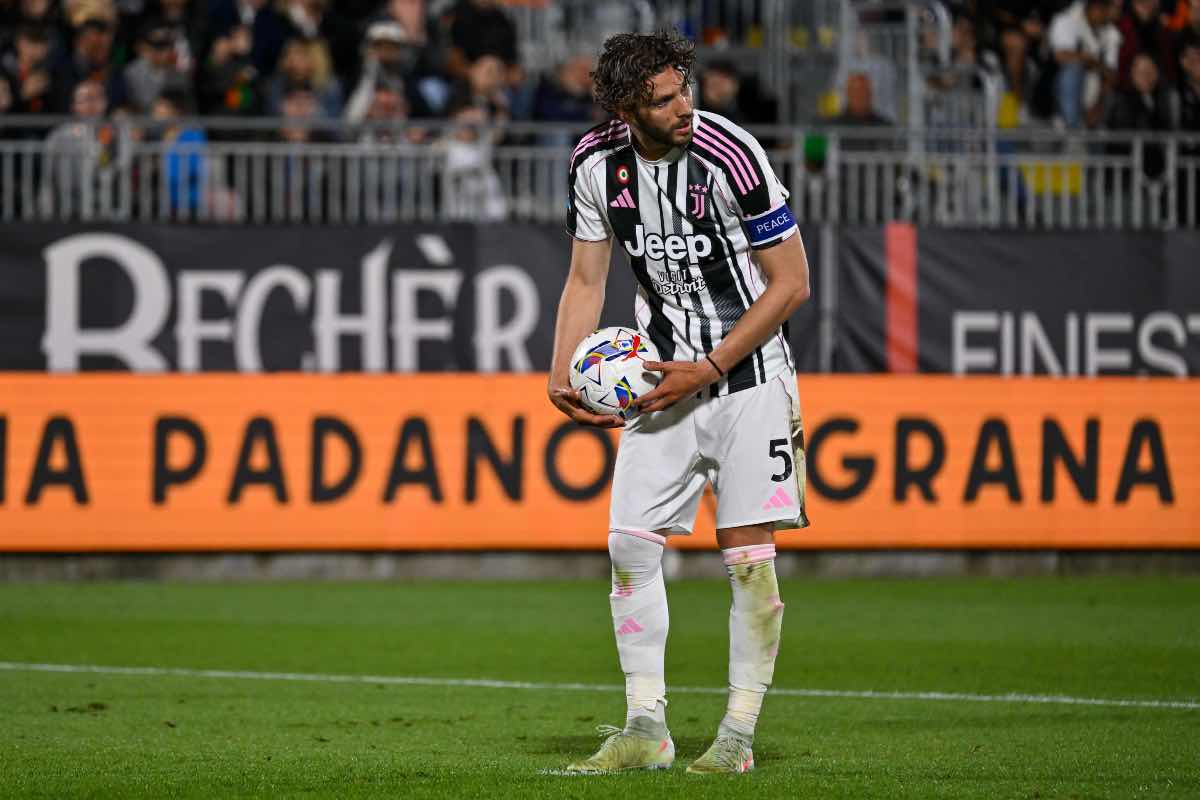 Locatelli con la maglia della Juventus