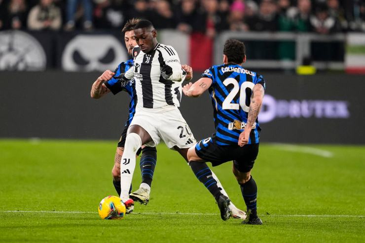 Kolo Muani in campo con la Juventus