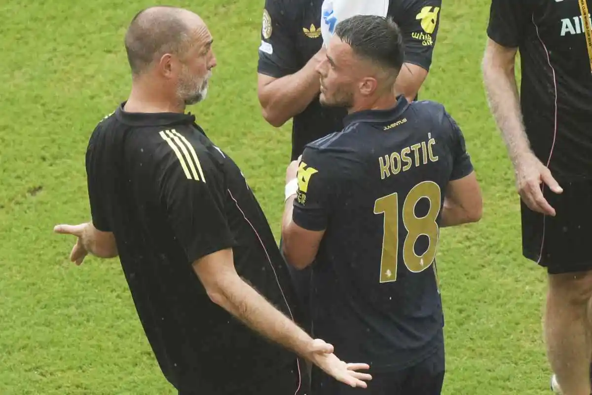 Thudor fornisce indicazioni a Kostic al Mondiale per Club