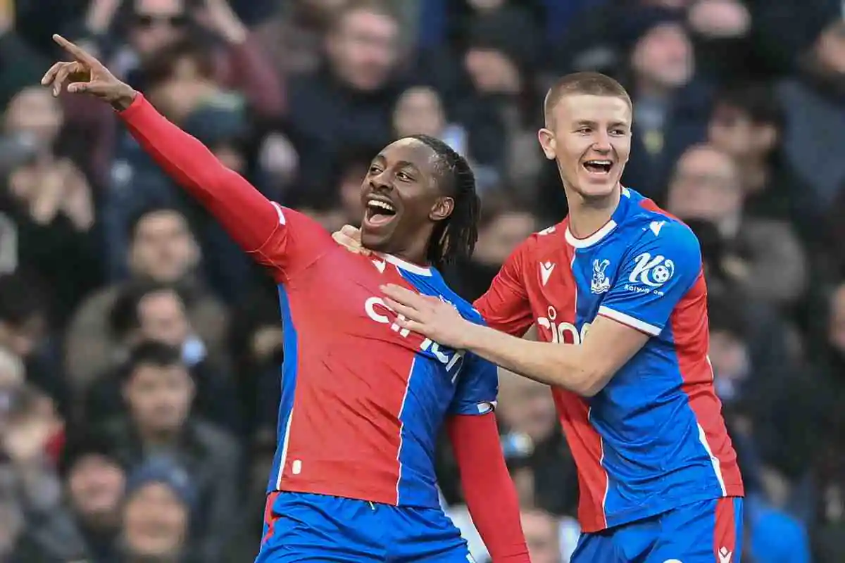 Crystal Palace esulta