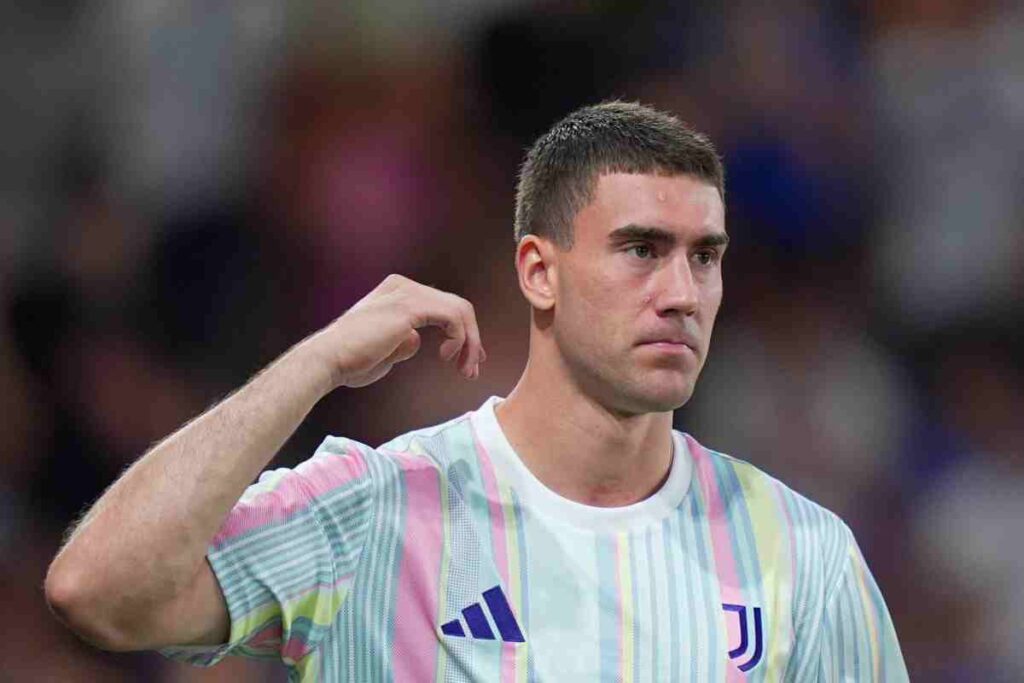 Vlahovic con la Juventus