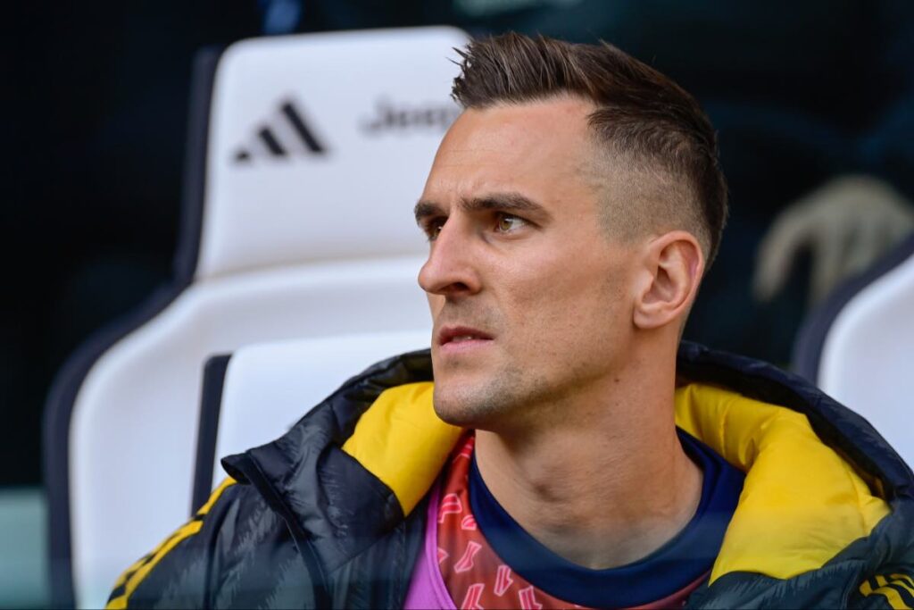 Calciomercato, Milik può lasciare la Juventus: c'è una nuova offerta