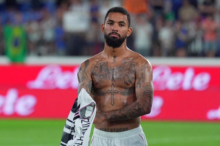 esordio amaro per Douglas Luiz