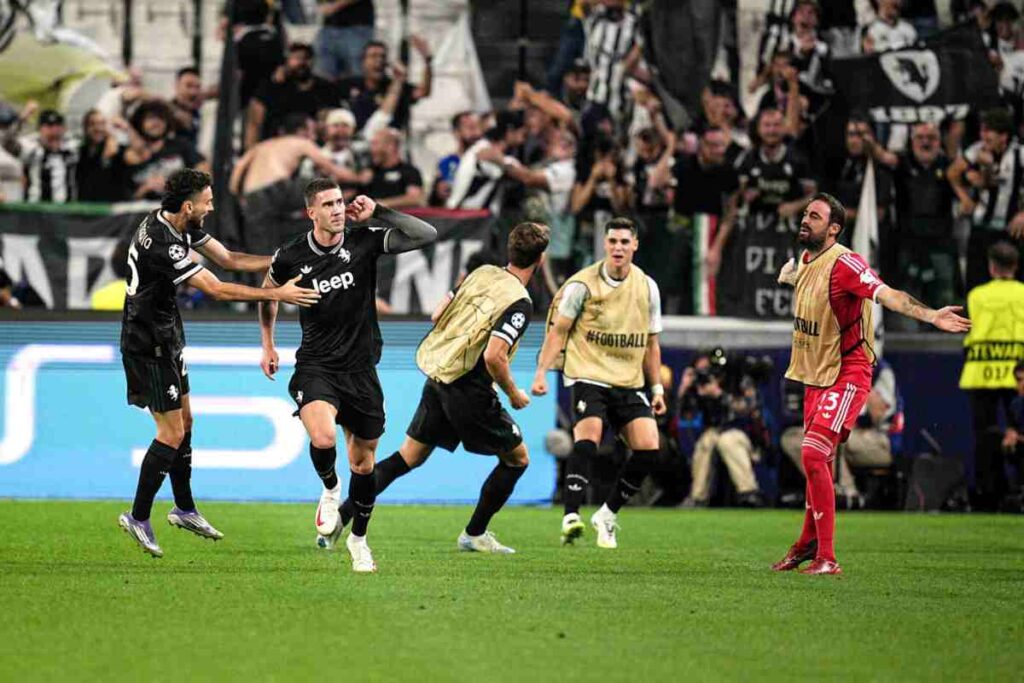 La Juventus esulta dopo un gol al Borussia Dortmund