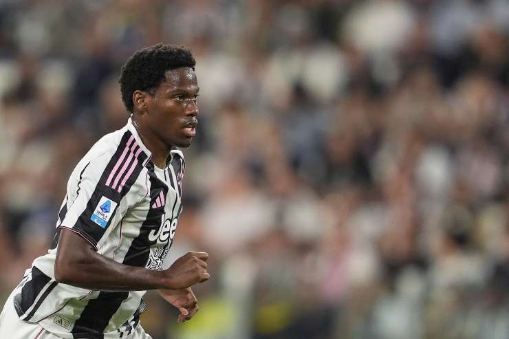 Jonathan David in maglia Juve