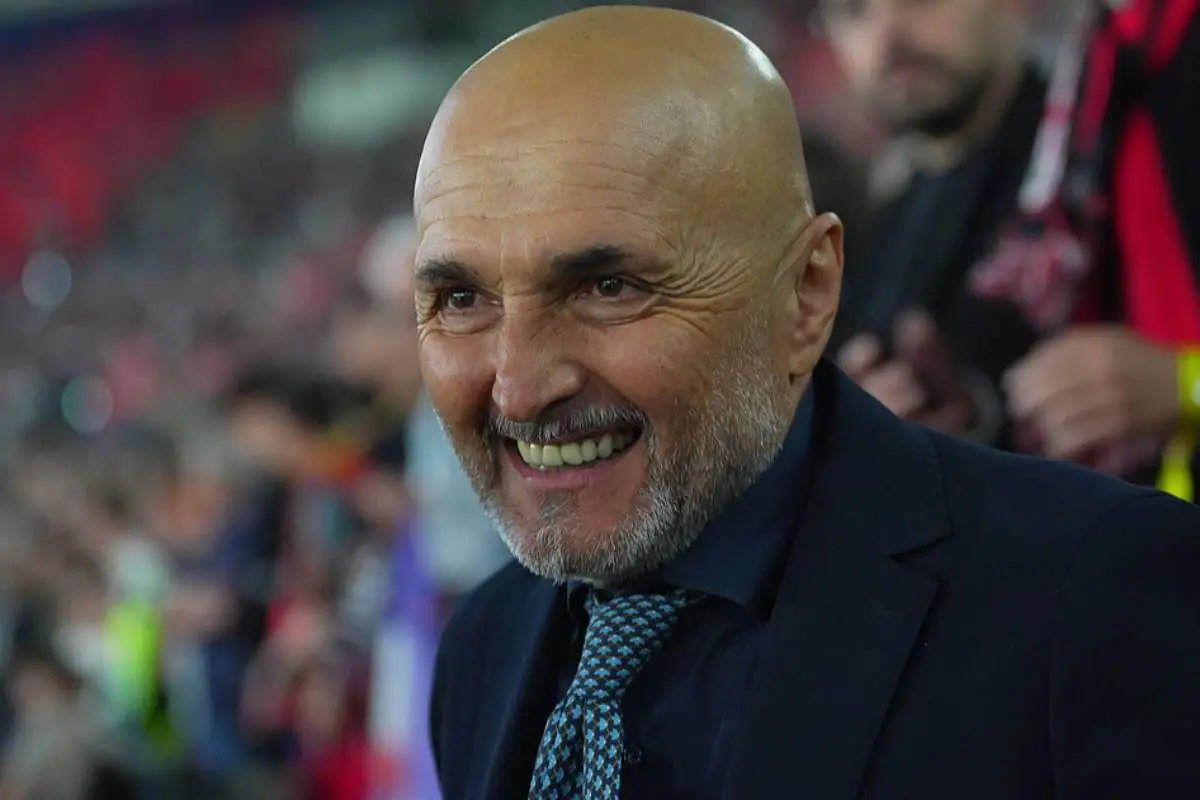 Spalletti sorride in tribuna