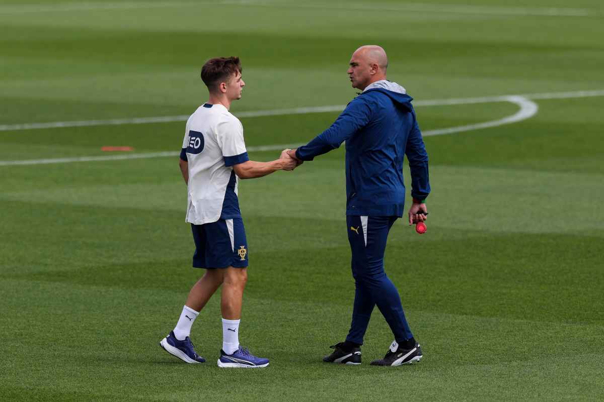 Conceiçao e Roberto Martinez durante un allenamento del Portogallo