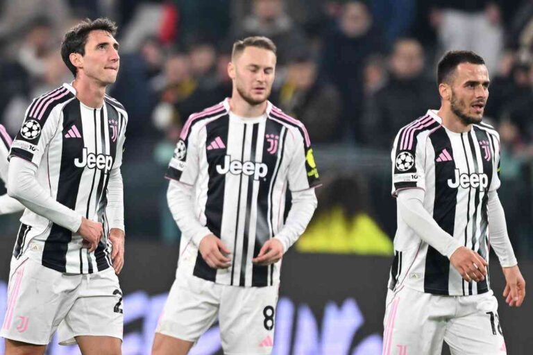 Calciatori della Juventus delusi dopo Juventus - Sporting Lisbona