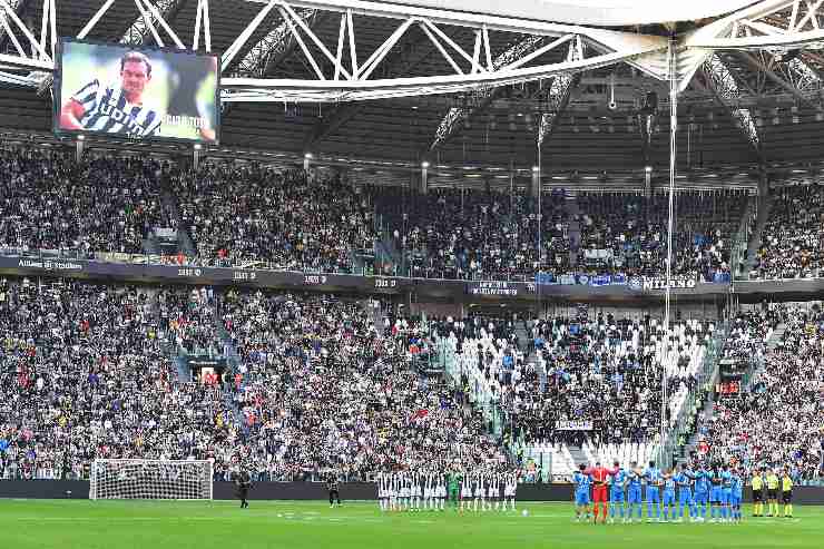 Squadre radunate all'Allianz Stadium
