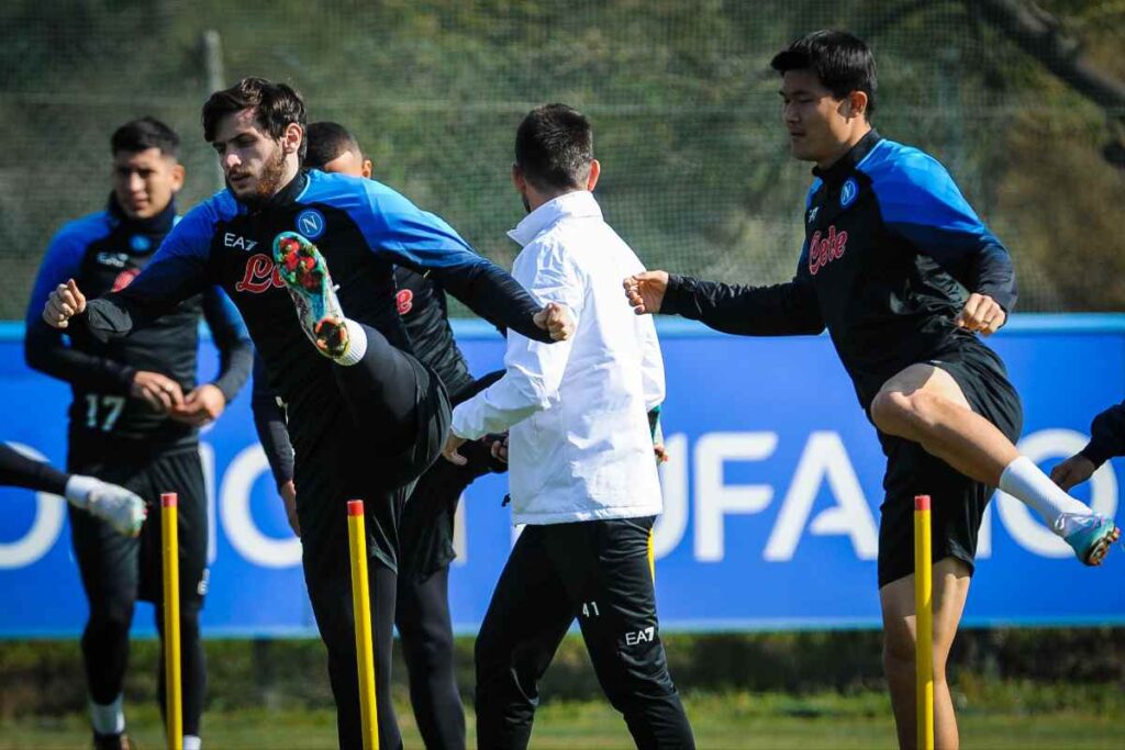 Kim Min-Jae in allenamento con la maglia del Napoli nel 2022