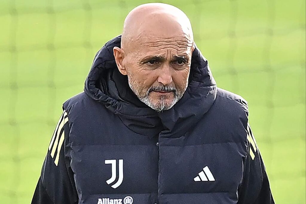 Luciano Spalletti in tenuta Juventus in vista della gara di Champions League 2025