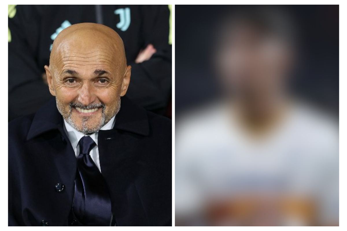 Luciano Spalletti in primo piano durante un evento calcistico del 2025, con accanto l’immagine sfocata di un calciatore non identificabile.