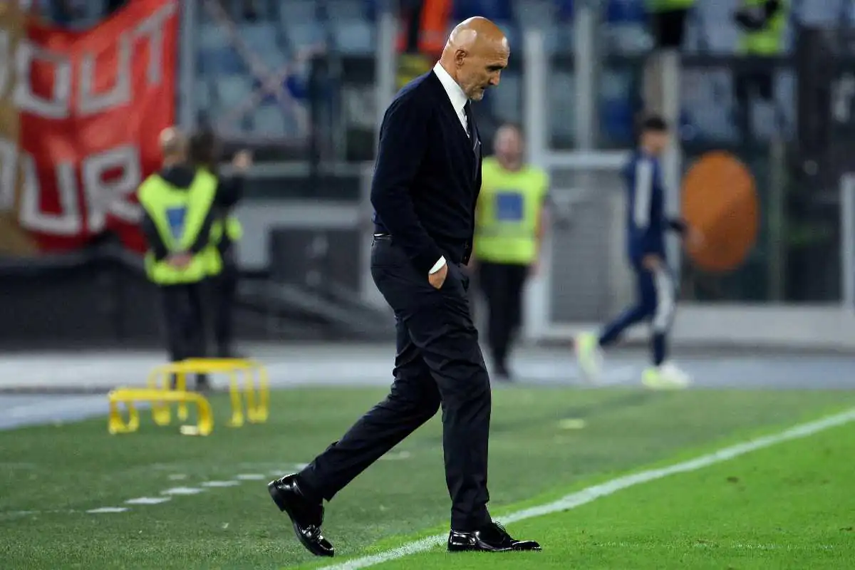 Spalletti amareggiato dopo la prestazione della Nazionale