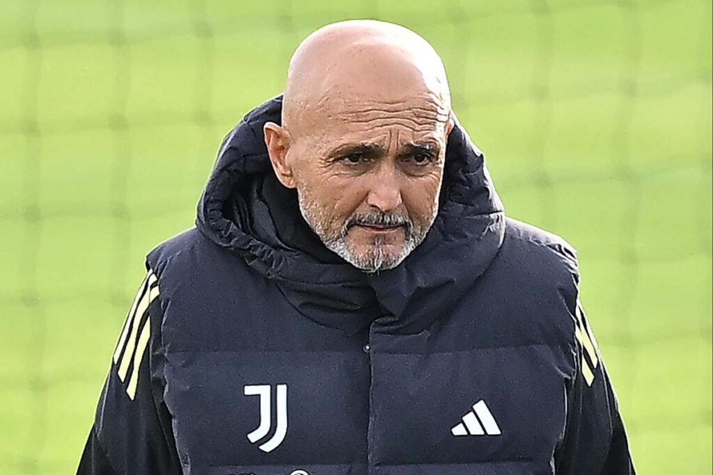 Luciano Spalletti durante uno dei suoi primi allenamenti da tecnico della Juventus