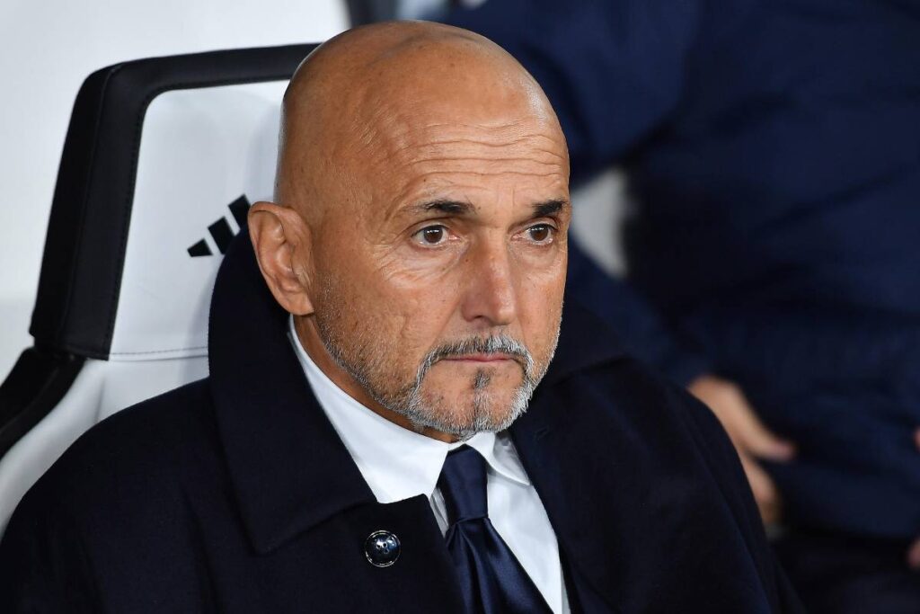 Spalletti osserva la squadra contro il Torino