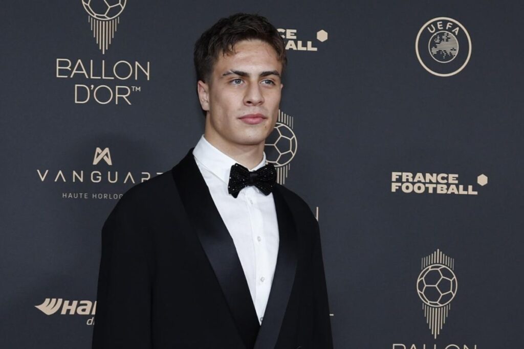 Yildiz alla cerimonia del pallone d'oro per il premio Kopa