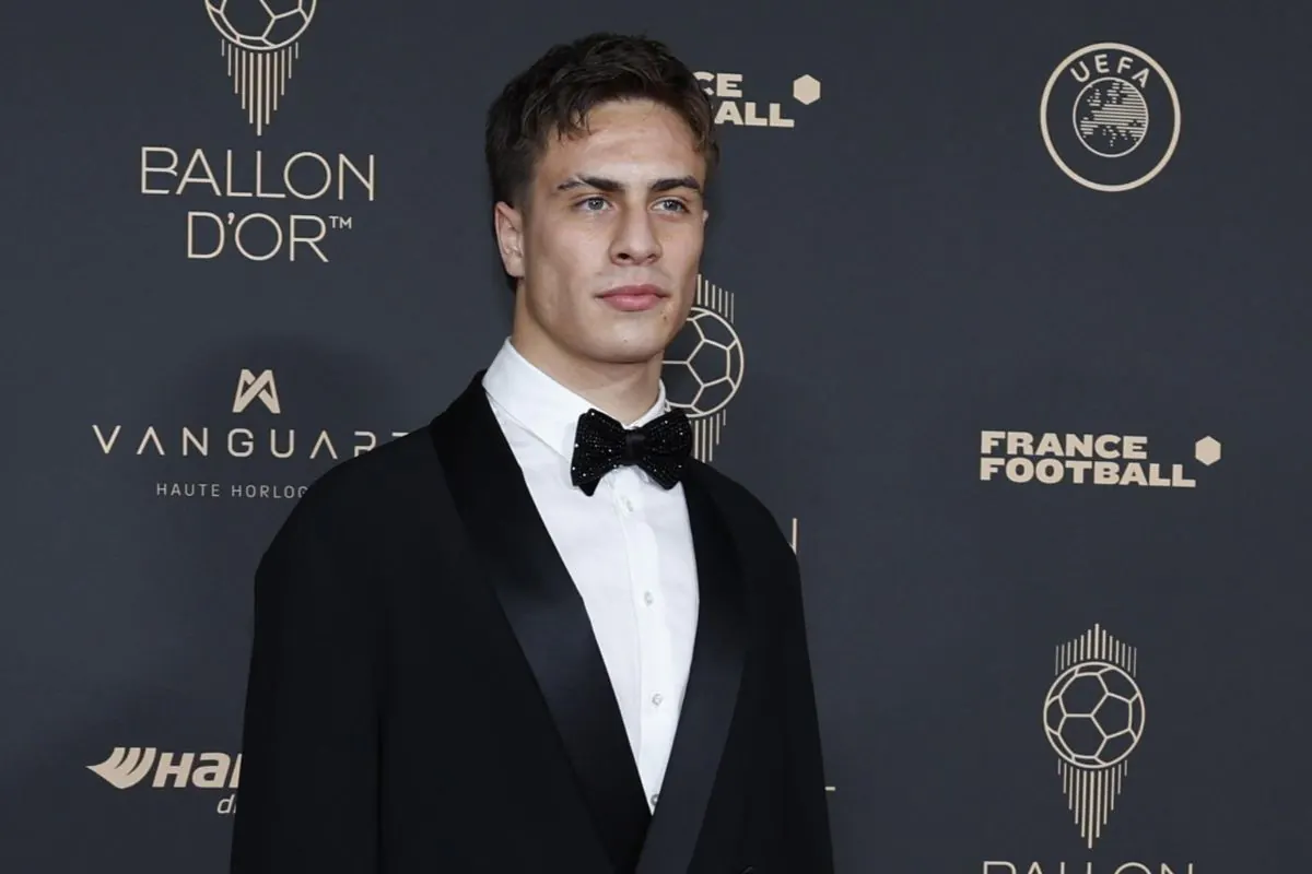 Yildiz alla cerimonia del pallone d'oro per il premio Kopa