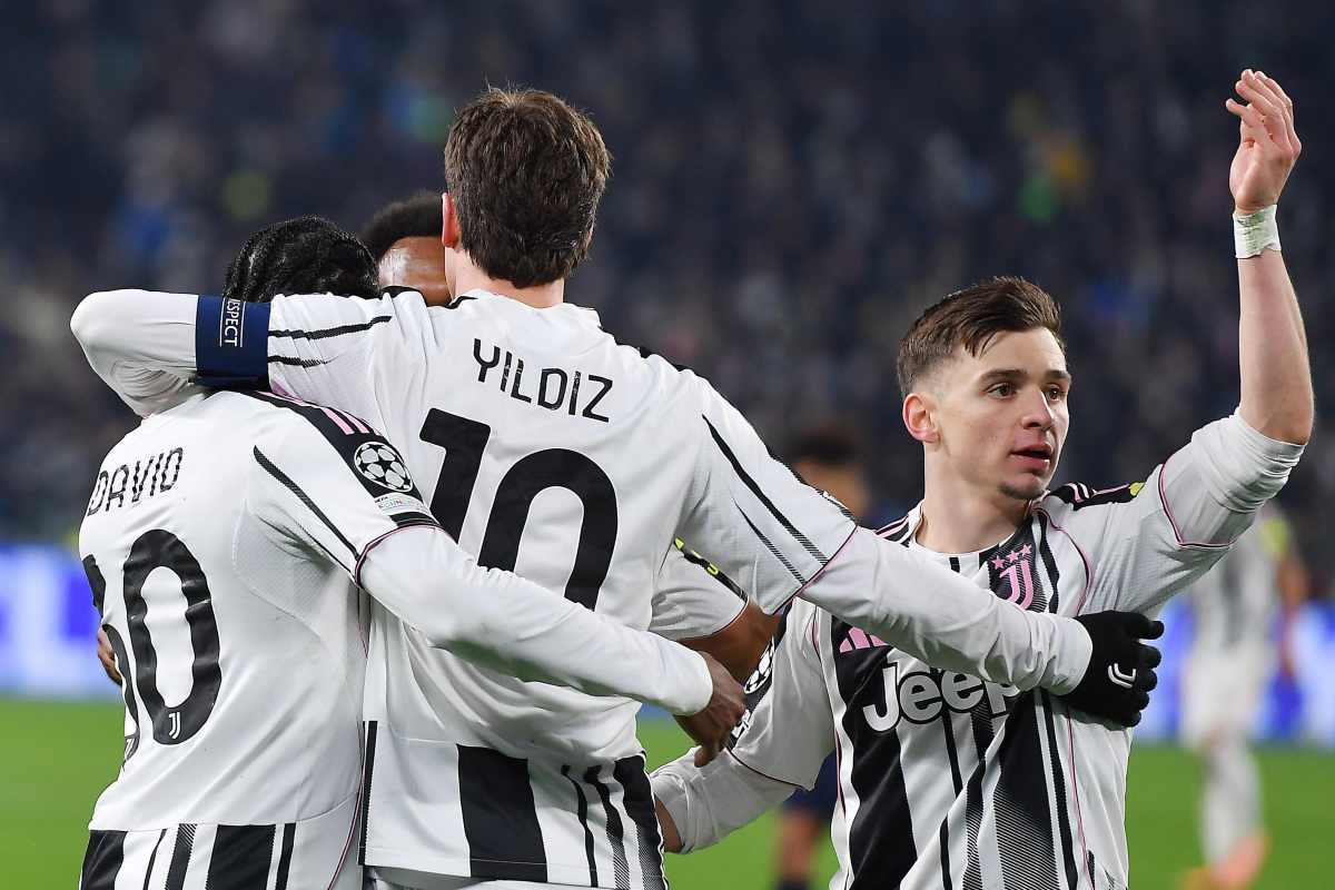 Jonathan David, Kenan Yildiz, Francisco Conceicao e Lois Openda festeggiano dopo la rete del canadese contro il Pafos