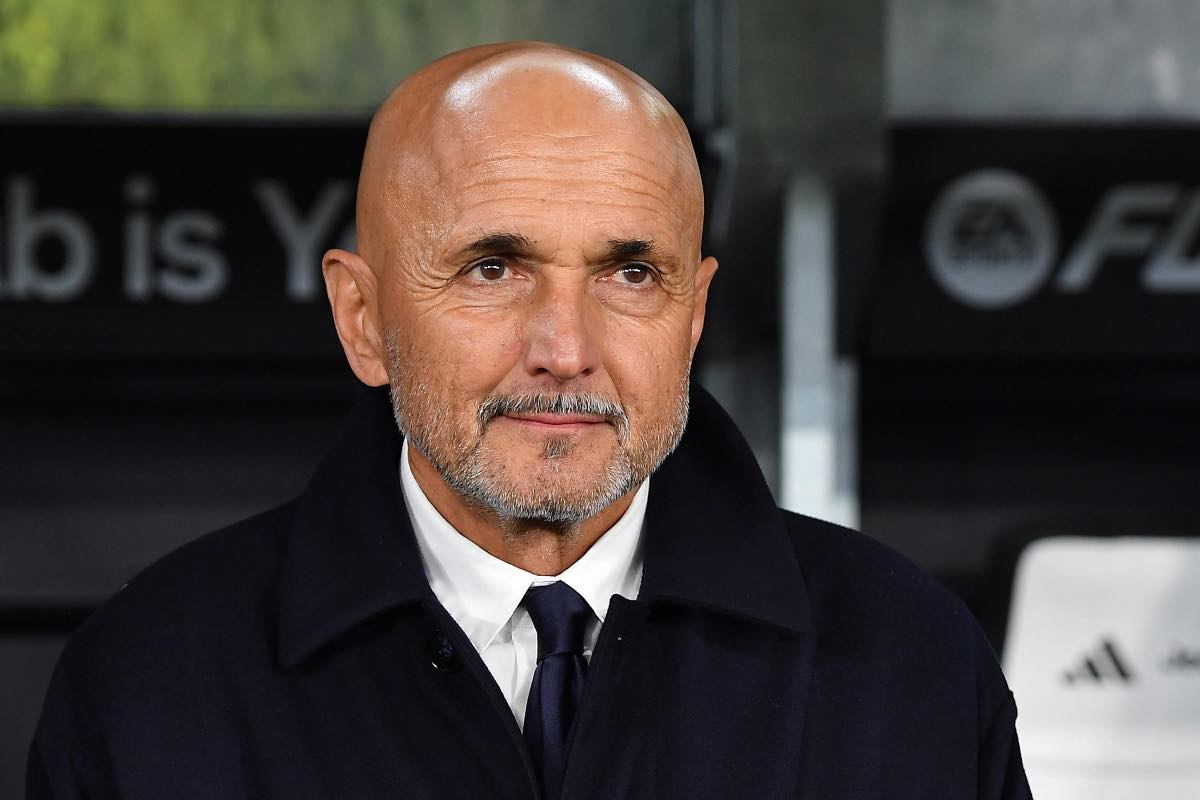 Luciano Spalletti in panchina nella gara di Serie A contro il Cagliari