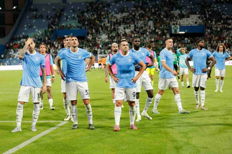 I giocatori della Lazio mostrano il loro sconforto al termine della partita di calcio di Serie A italiana US Sassuolo vs SS Lazio
