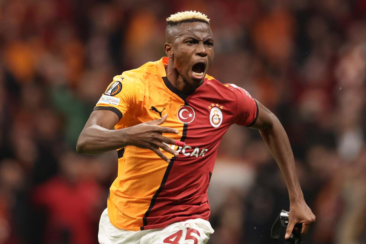 Osimhen del Galatasaray esulta dopo aver segnato