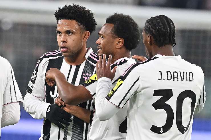 Weston McKennie e un rinnovo ancora bloccato