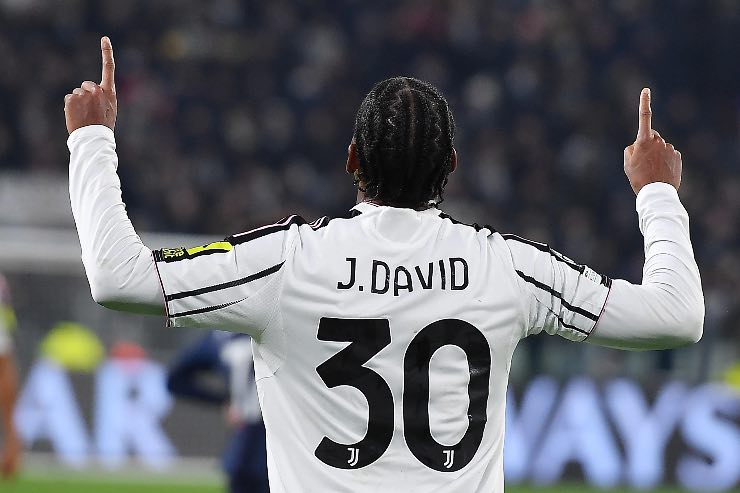 Jonathan David in campo per la Champions League