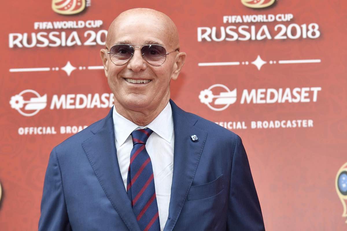Juventus, Sacchi sorride ai fotografi