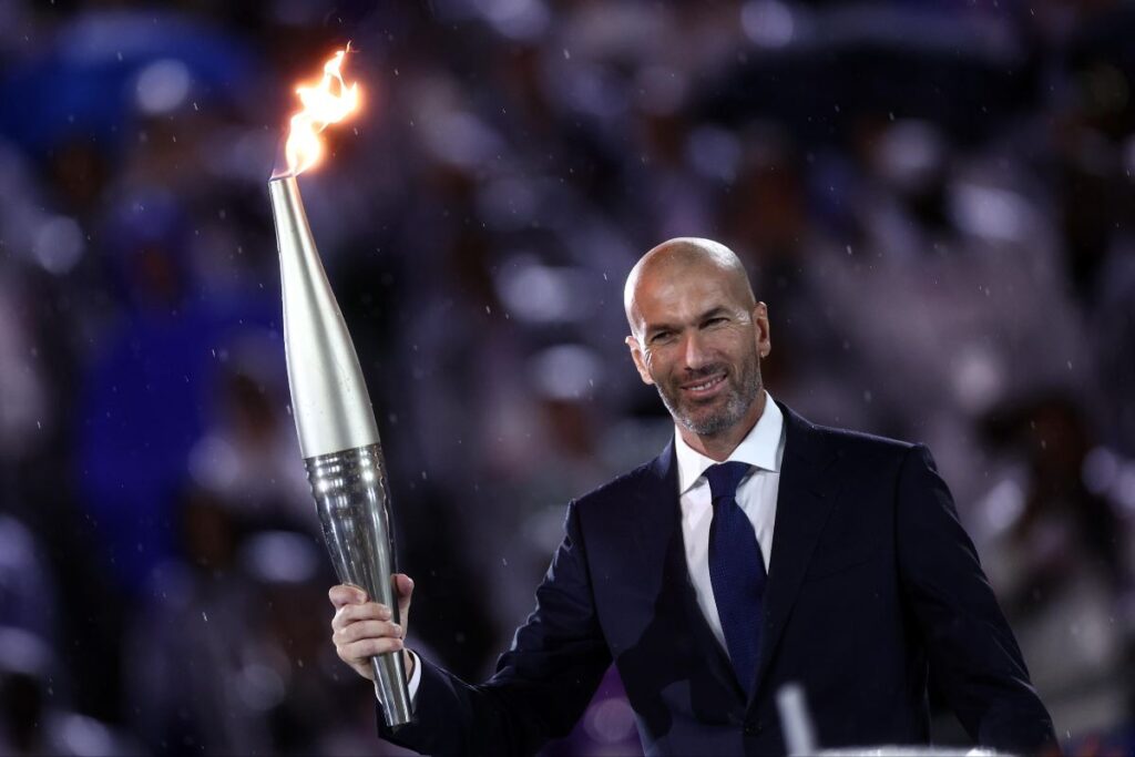 Zinedine Zidane torna ad allenare