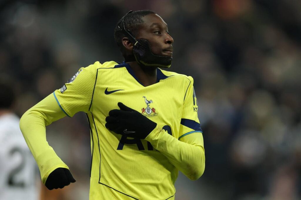 Kolo Muani con il Tottenham