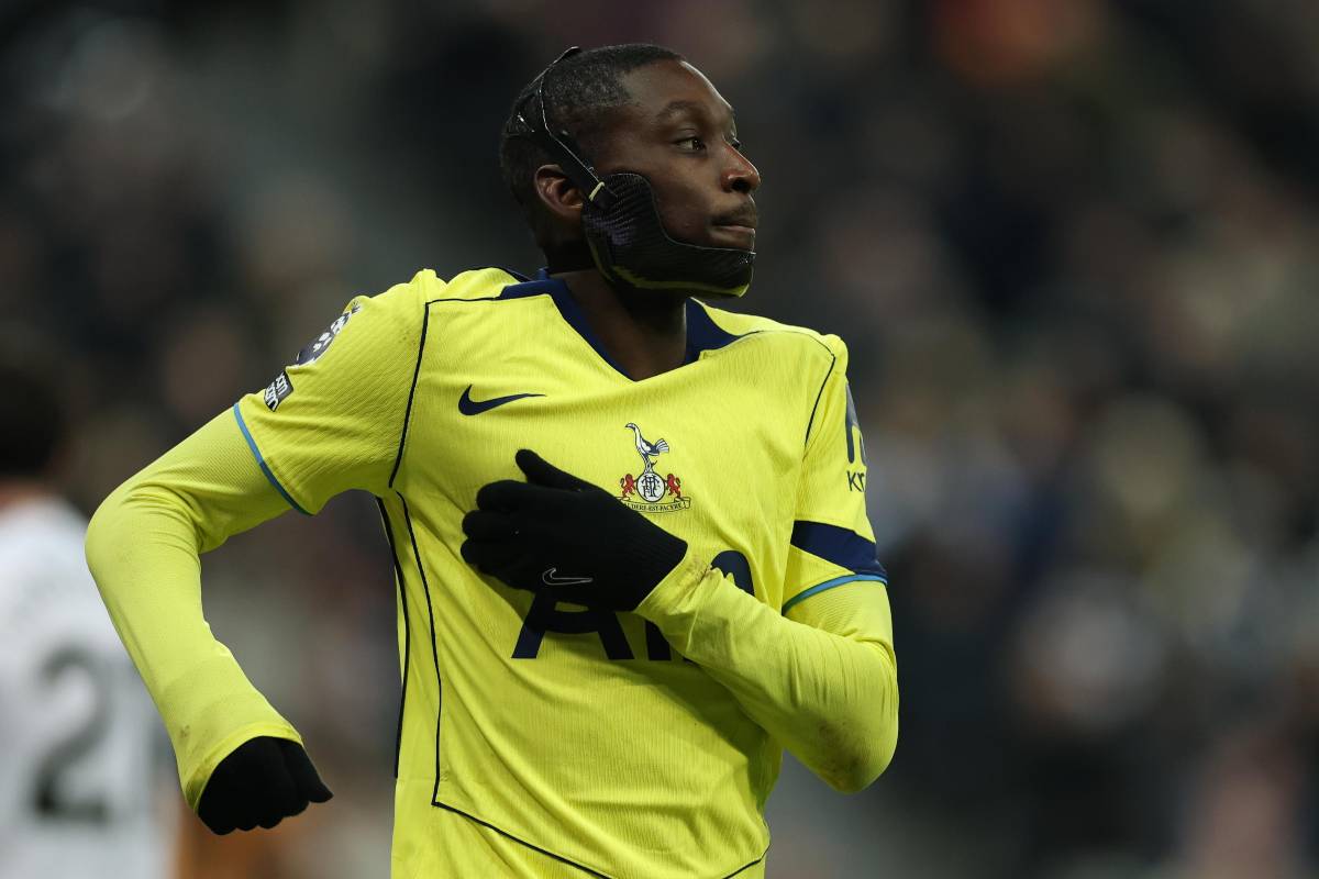 Kolo Muani con il Tottenham