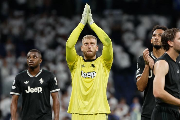 Di Gregorio saluta i tifosi della Juve