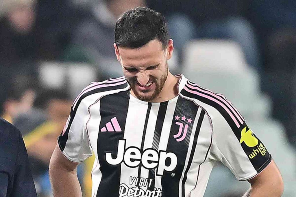 Federico Gatti esce causa infortunio