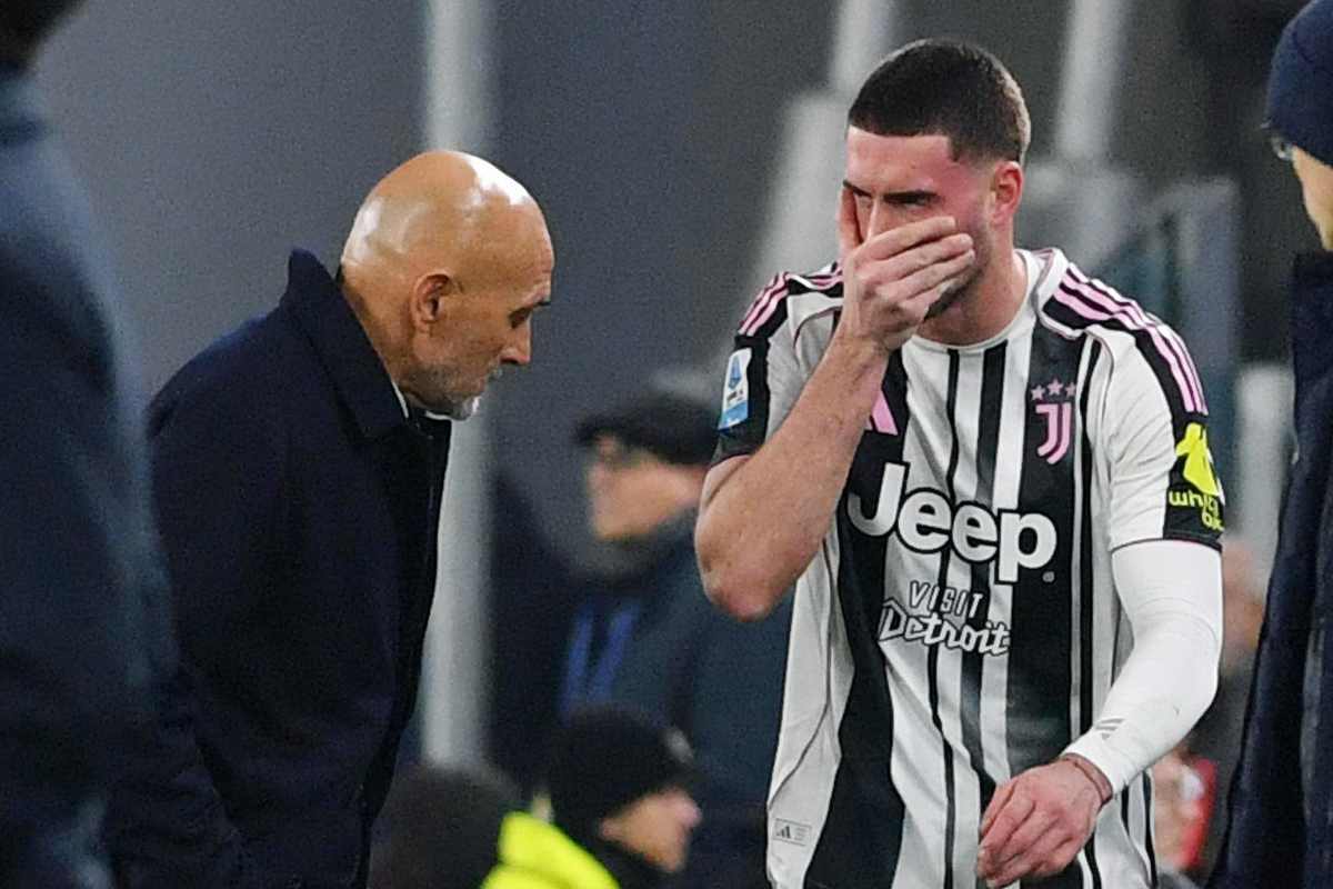 Vlahovic e Spalletti durante una partita della Juventus