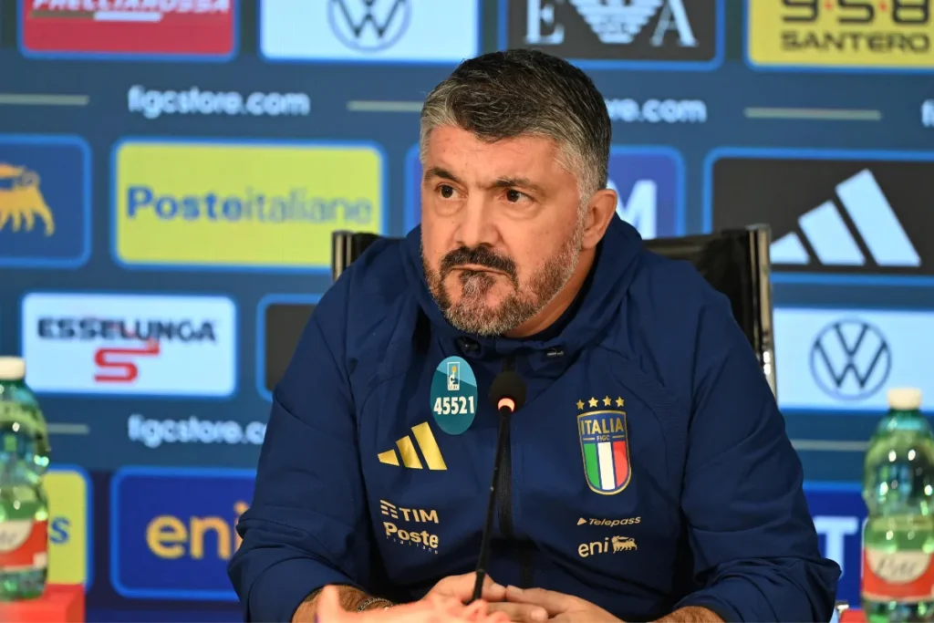 Gattuso in conferenza con la Nazionale
