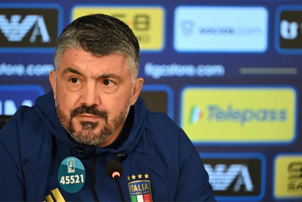 Gennaro Gattuso durante una conferenza stampa con la Nazionale